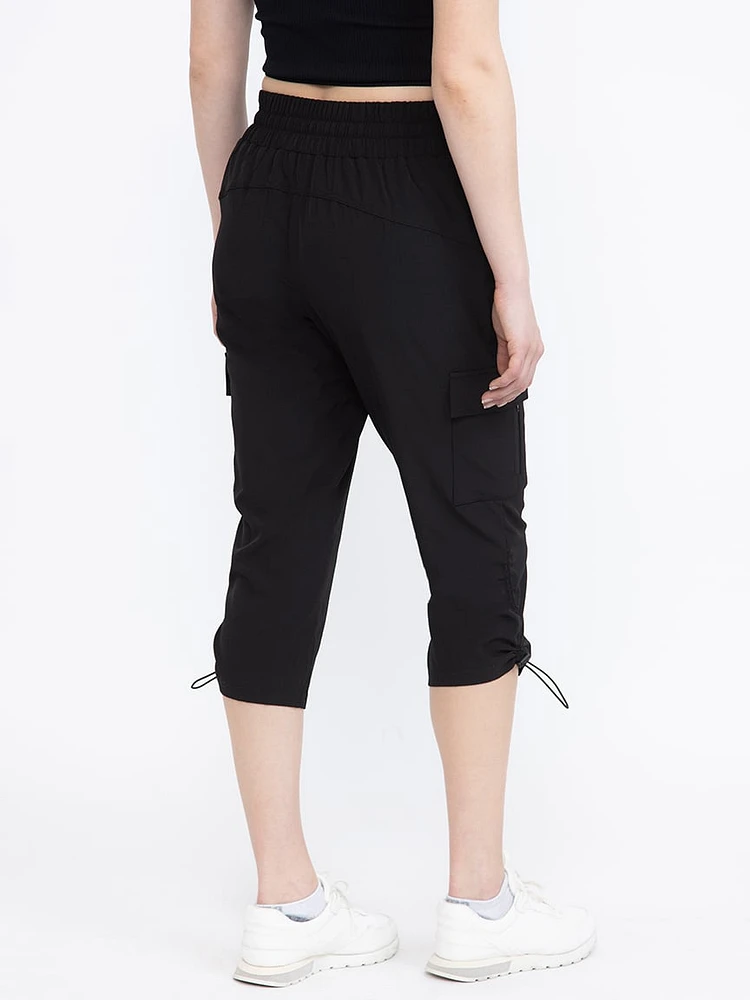 Women's Hybrid Cargo Capri