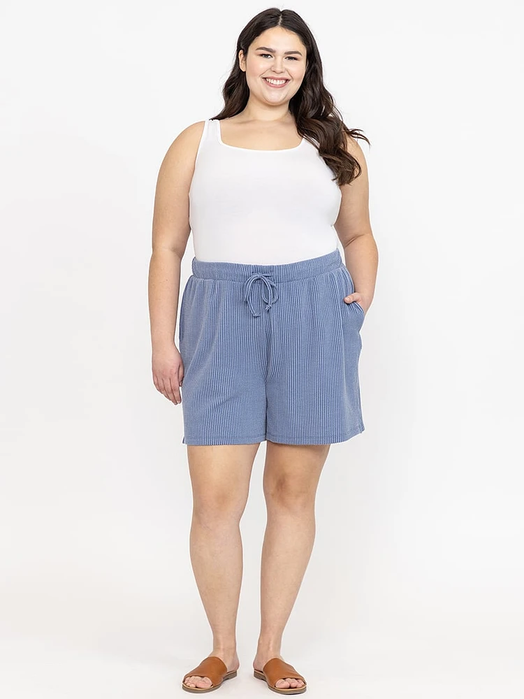 Women's Wavy Rib Pull On Short