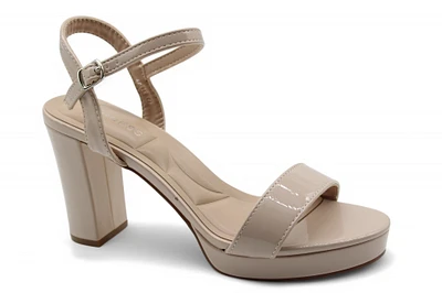1748 BEIGE VERNIS