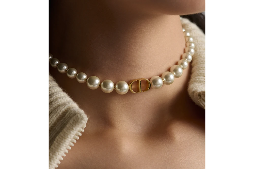 Dior 30 Montaigne Short Necklace at Mall of America® in