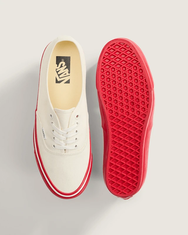 【Vans】★スニーカー★Premium Authentic Studded Leather Shoe Vans Premium Authentic Nocturnal Black Studded Leather Men's