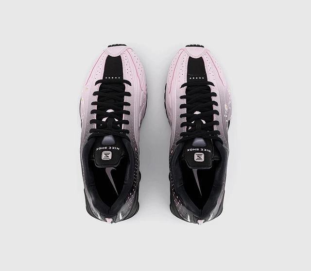 【Nike】Shox R4 Trainers ショックス スニーカー Regal Pink maxresdefault.jpg
