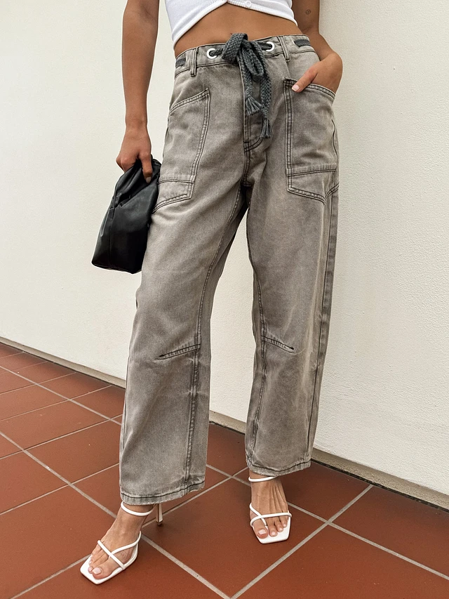 Free People ★ We The Free ★ CRVY Barrel Jeans Free People Crvy Venus Barrel Jeans in Black | Lyst
