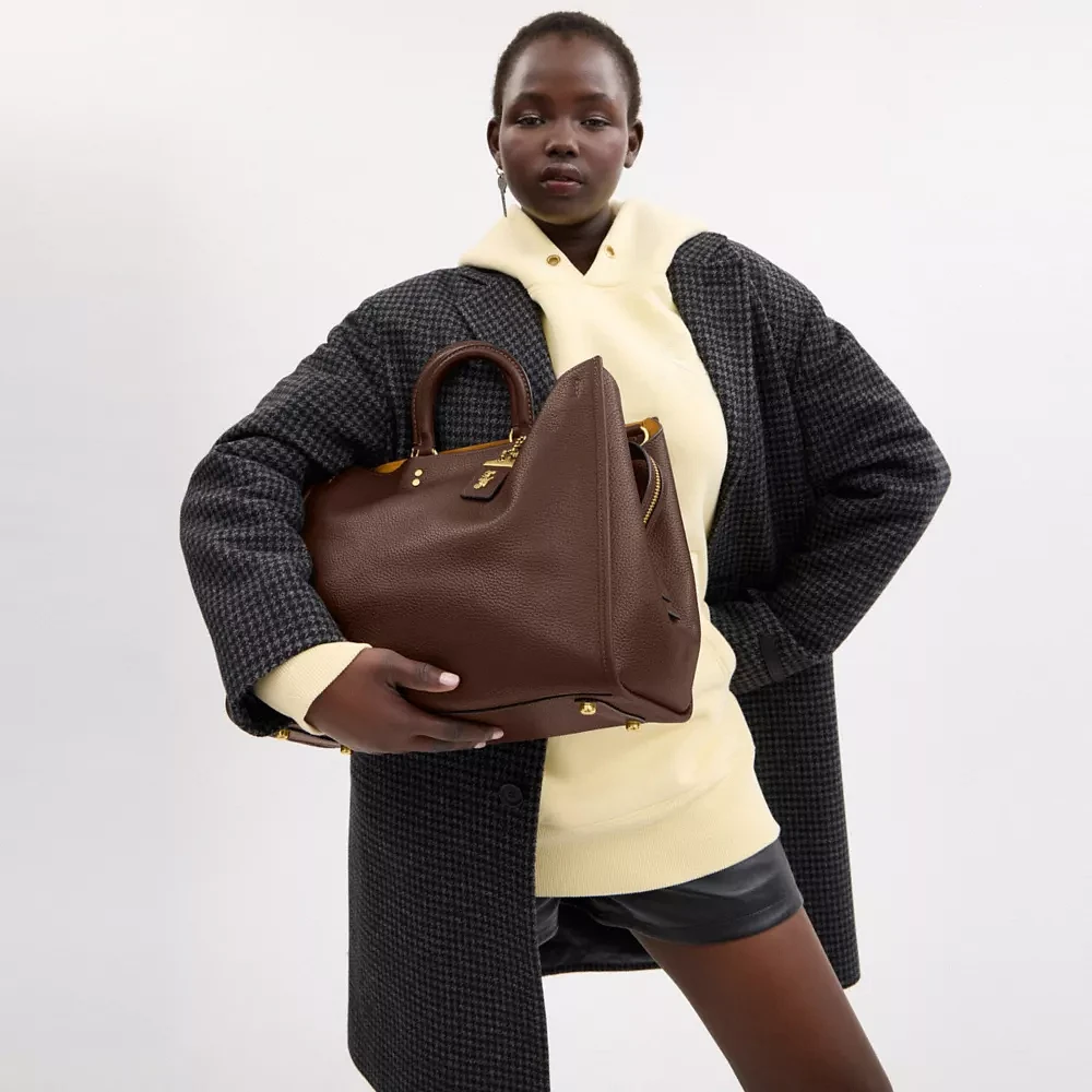 COACH® Rogue Bag 39 | Scarborough Town Centre
