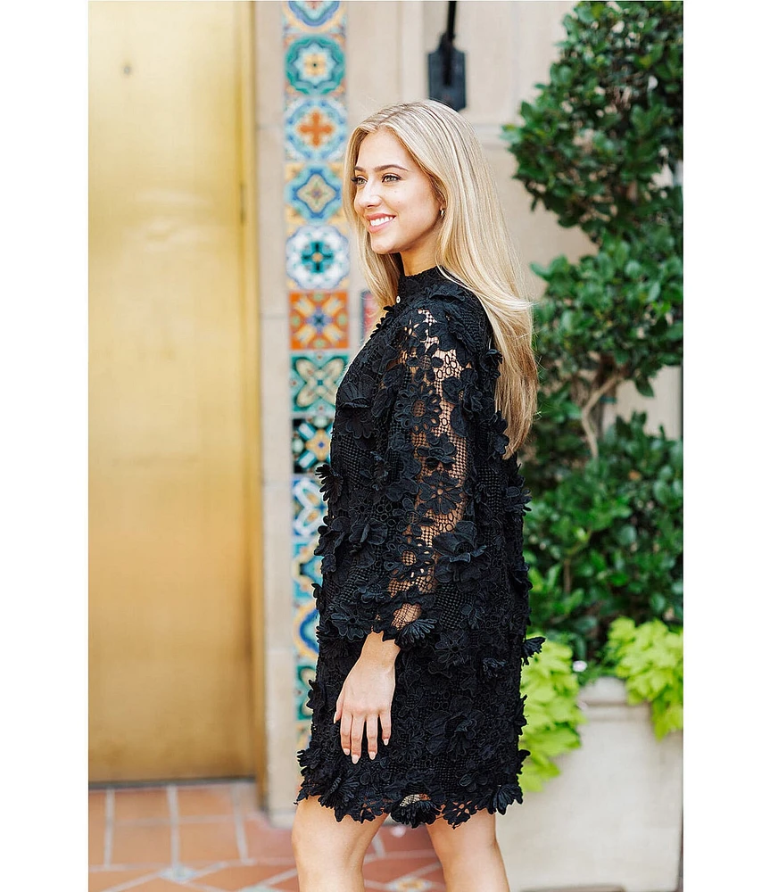 J.Marie Seraphina Floral 3D Lace Split Round Button Up Neck