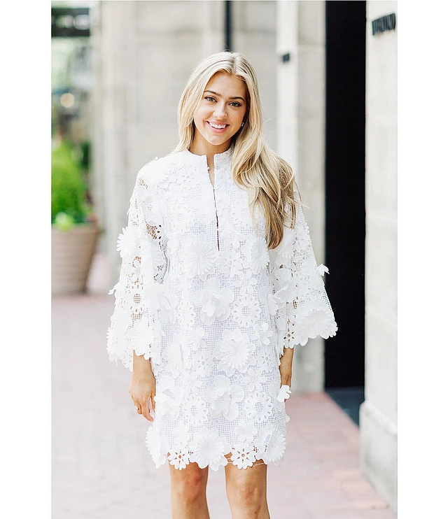 J.Marie Seraphina Floral 3D Lace Split Round Button Up Neck