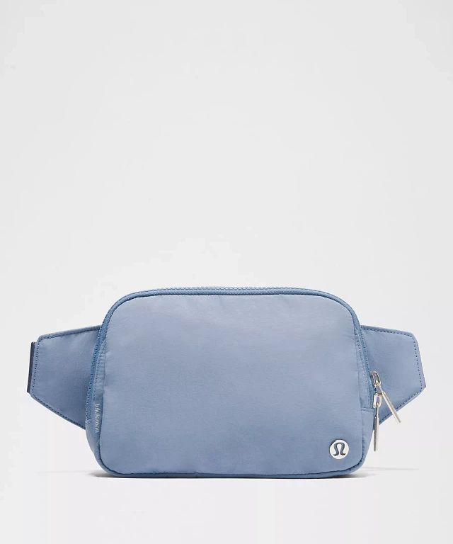 Lululemon athletica Everywhere Belt Bag Extra Large 4L