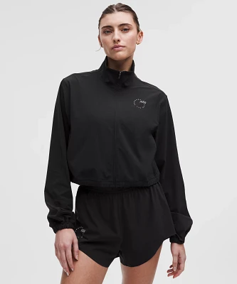 Lululemon フード付き黒ジャケット サイズ2 Lululemon フード付き黒ジャケット サイズ2 - メルカリ