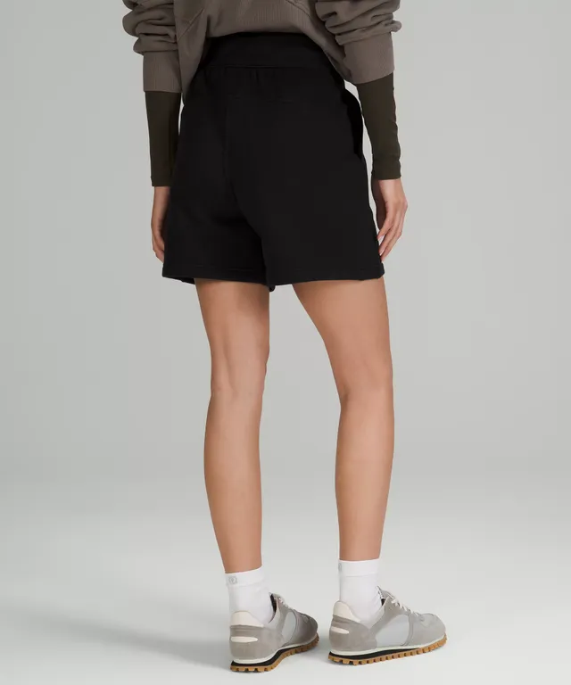 シンチャブルウエスト ハイライズウーブンショーツ 3.5インチ Lululemon athletica Cinchable Waist High-Rise Woven Short