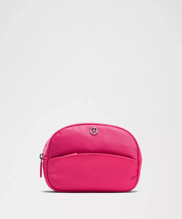 ●lululemon●シティ エッセンシャル ニットメッシュミニポーチ City Essentials ポーチ *ミニ | バッグ | Lululemon JP