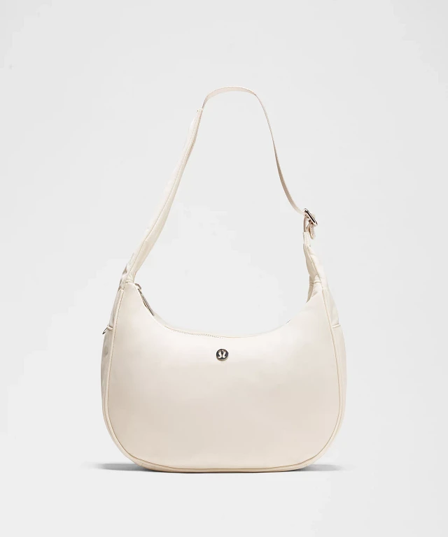 lululemon ホワイト メッセンジャーバッグ Wunderlust メッセンジャーバッグ 6.5L | バッグ | Lululemon JP