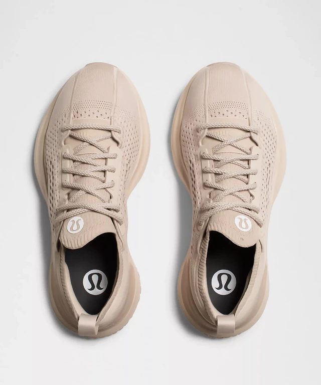 【ルルレモン】トレーニング Women's Chargefeel 3 Workout Shoe Women's Chargefeel 3 Workout Shoe | Women's Shoes | lululemon