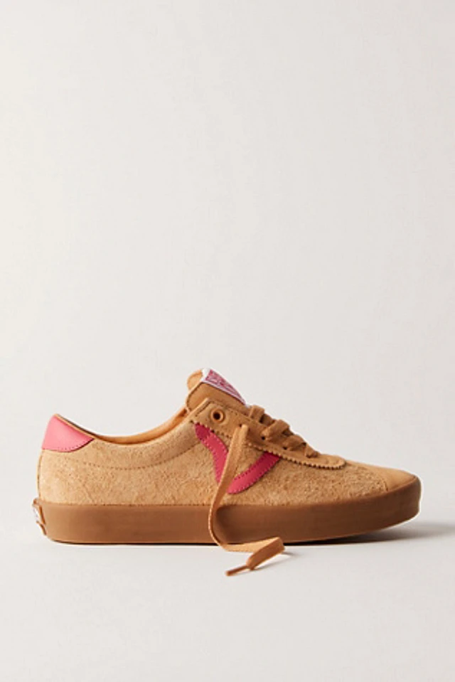 【Vans】☆スニーカー☆ Authentic Lowpro Suede Shoe Authentic Lowpro Suede Shoe in Black / White | Vans