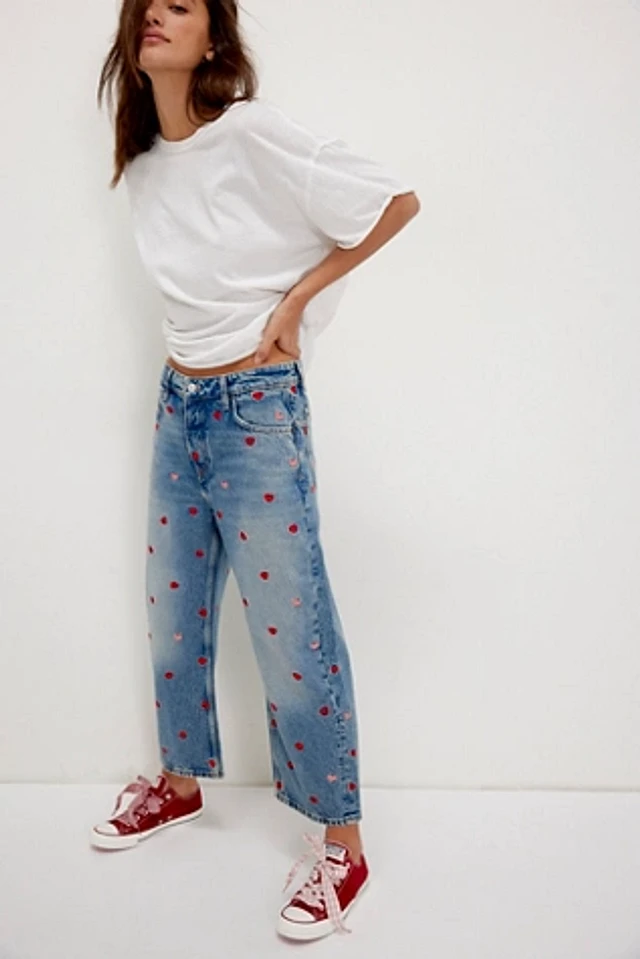 Free People ★ We The Free Willow Floral Embroidered Jeans FREE PEOPLE We The Free - Willow Floral Embroidered Jeans