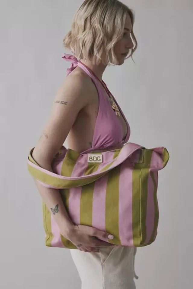 Urban Outfitters☆ ウォッシュドデニム・トートバッグ Urban Outfitters☆ ウォッシュドデニム・トートバッグ (Urban