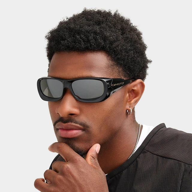 Oakley De Soto Sunglasses | Connecticut Post Mall