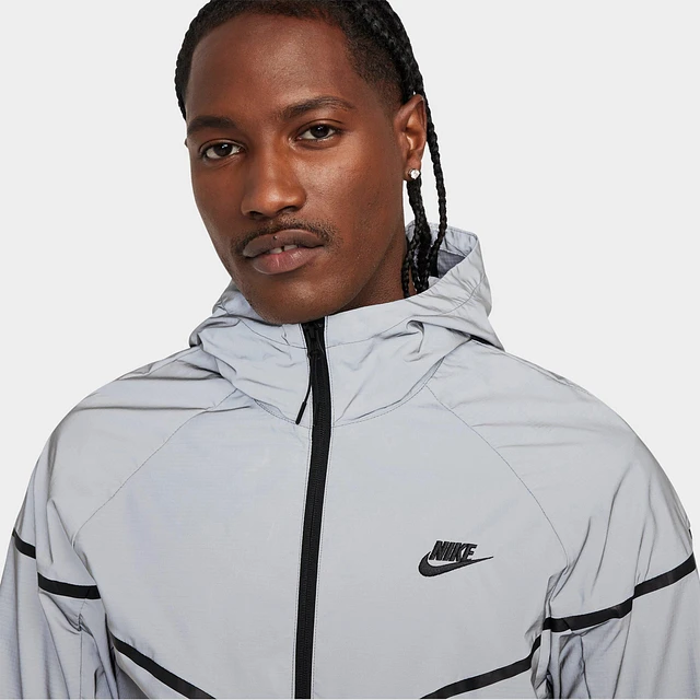 Nike Men's Nike Tech Woven Flash Jacket at Hamilton Place in