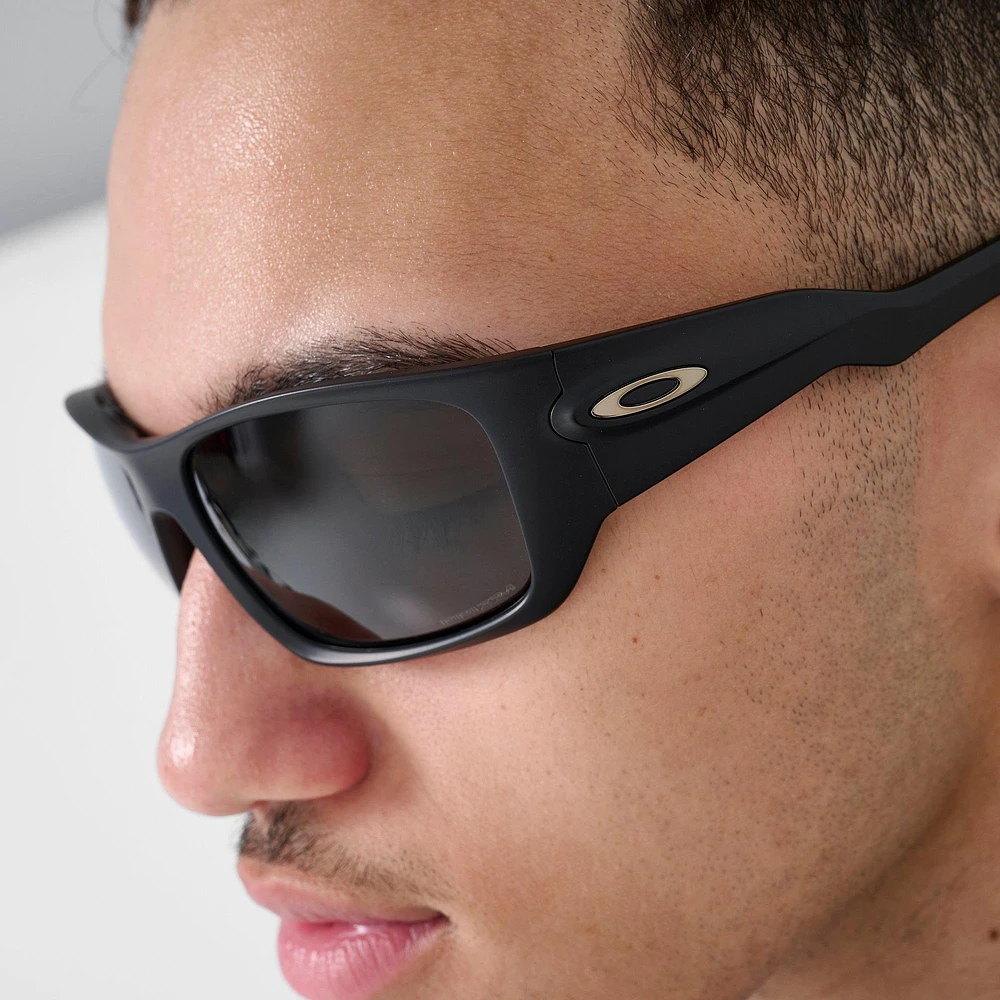 Oakley サングラス MASSETER Masseter Prizm Grey Lenses, Matte Black Frame Sunglasses