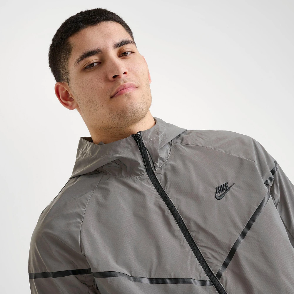 ナイキ テック メンズ ウーブン フラッシュ ジャケット Nike Tech Men's Woven Flash Jacket & Pantsが国内12月5日より