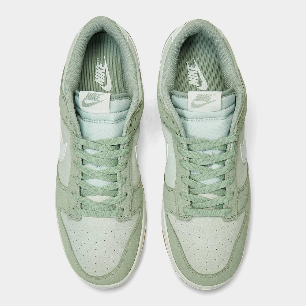 Nike Men's Nike Dunk Low Retro SE Casual Shoes at