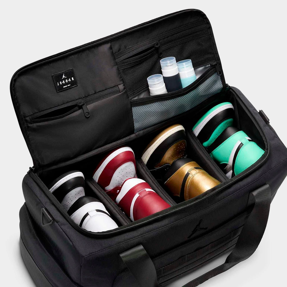 Jordan Collectors Duffel Bag (44L) at Foxvalley Mall in