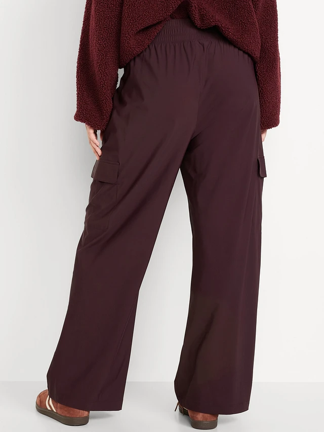 Old Navy High-Waisted SleekTech Wide-Leg Cargo Pants