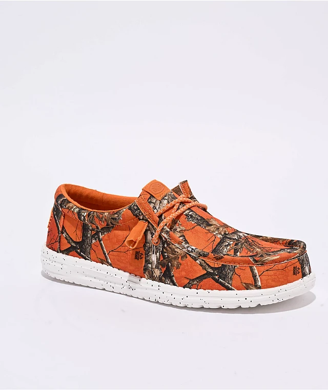 HEYDUDE x Realtree Edge Wally Orange Shoes | Liberty Center