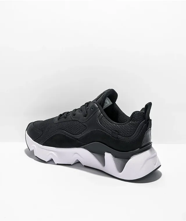 Nike RYZ 365 2 Black Shoes at Hamilton Place in Chattanooga, TN