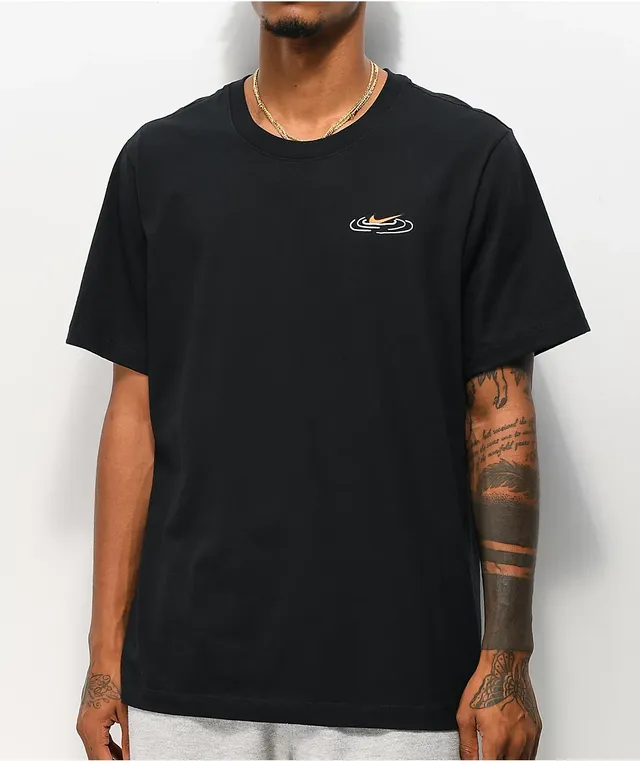 ★米国発/送関込*NIKE SB*新作*Paint Cans Tシャツ/BLACK★ Nike SB Paint Cans Black T-Shirt | Zumiez