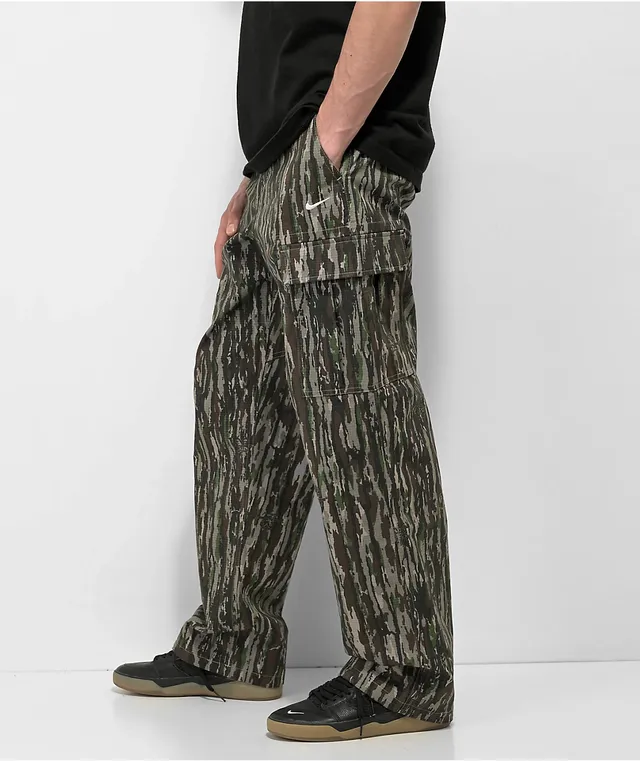 海外限定 2022年 NIKE SB REALTREE CAMO CARGO Nike SB Kearny Realtree Camo Cargo Pants at CoolSprings