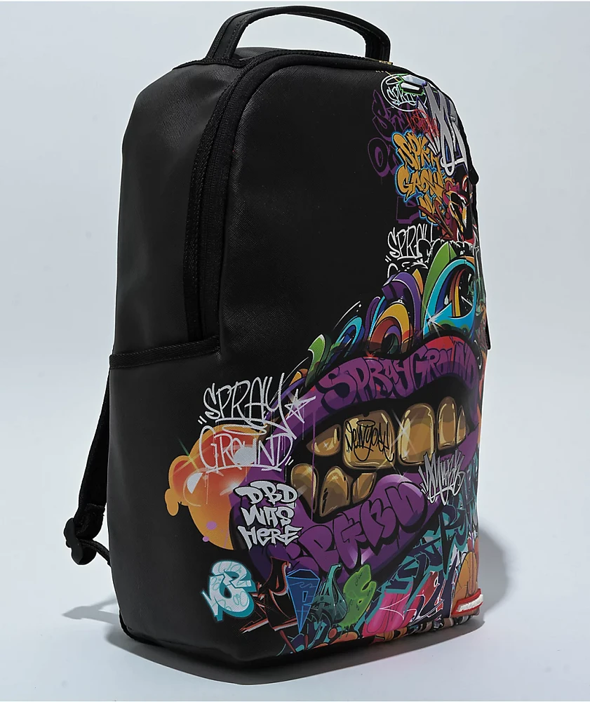 た*い様 SPRAYGROUND ブラックバックパック グラフィックプリント Sprayground Backpack (Graffiti Print) – Portmantos